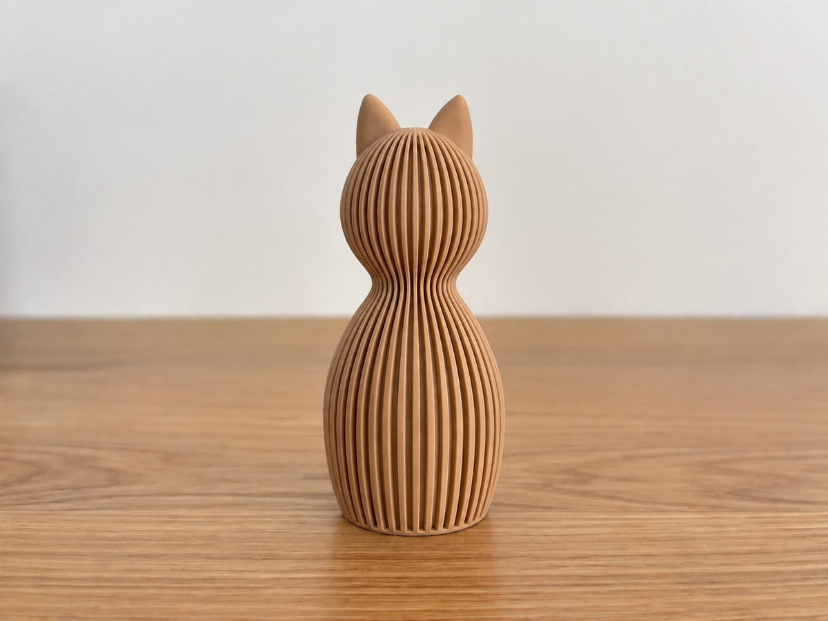 Japandi Cat – rust, karakter en design in één
