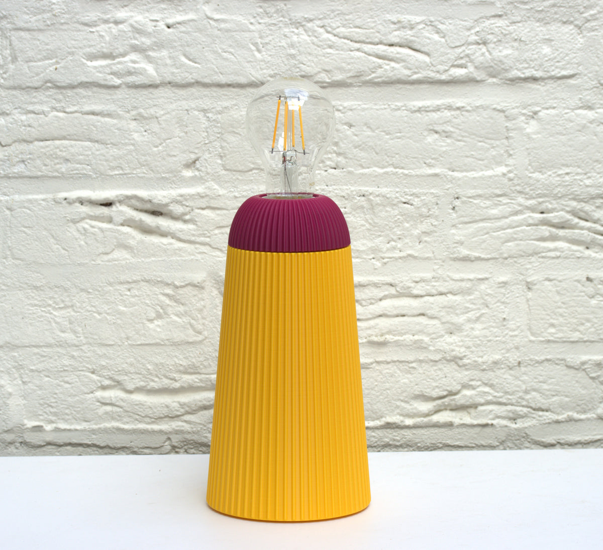Tafellamp Kumo Cone Retro Glow – Sun Flower Yellow